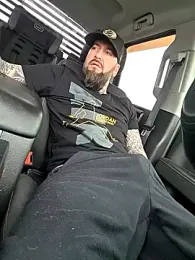 Beardedtattood webcam model stream image