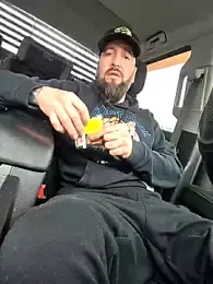 Beardedtattood webcam model stream image