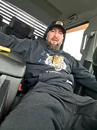 Beardedtattood webcam model stream image