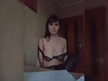 Hellenalonenochka webcam model stream image