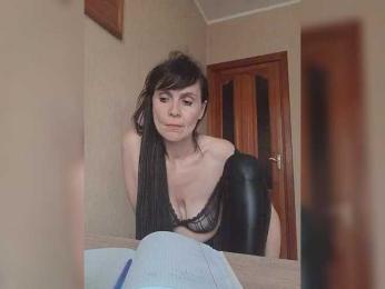 Hellenalonenochka webcam model stream image