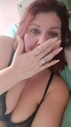 Puffettaa webcam model stream image