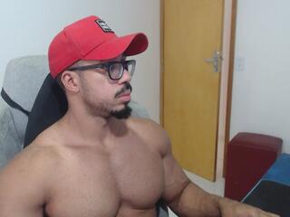 Mike Hotk webcam model stream image