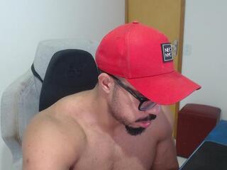 Mike Hotk webcam model stream image