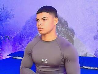 Bruce Stroud webcam model stream image