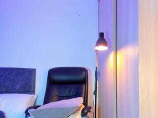 Thiago Ferrari webcam model stream image