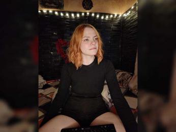 AliceRabbit webcam model stream image