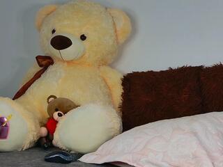 Nicol Garcia webcam model stream image