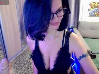 EVA1172a webcam model stream image