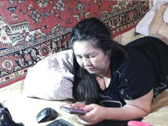 MilfZulfiya webcam bongacams model stream image
