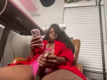 kyliesnowxxx webcam model stream image