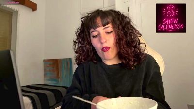 RavennaVoodoo webcam model stream image