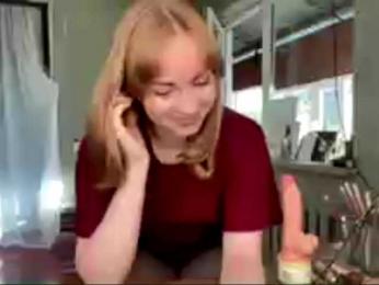 Oxana-3 webcam model stream image