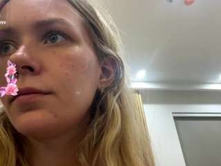 celestinaolliff webcam model stream image