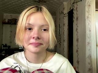 Rosaline Mynatt webcam flirt4free model stream image