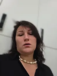 ZhenjaPoledance webcam model stream image