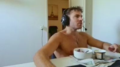 ALPHA_HUNK webcam cam4 model stream image