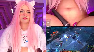 LilaPop_ webcam model stream image