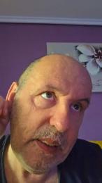 Gusy2710 webcam model stream image