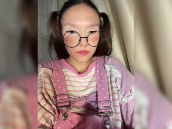 CuteLolly webcam model stream image