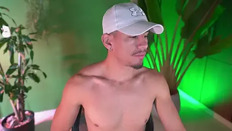 Aaronfox_x webcam stripchat model stream image