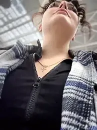 NikaMur webcam model stream image