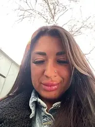 RuslanaXX webcam stripchat model stream image