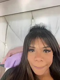 Robinzitah webcam stripchat model stream image