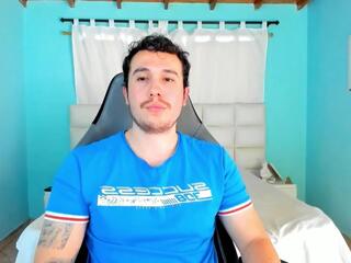 Mr Dominux webcam flirt4free model stream image