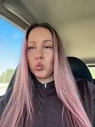 Mona_Plus webcam model stream image