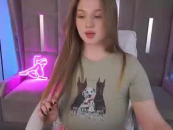 lylanimfa webcam model stream image