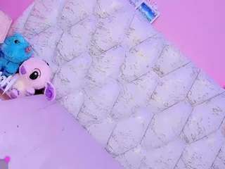 veroniica-mist webcam model stream image
