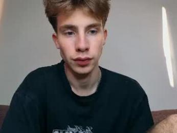 cute_brian webcam model stream image