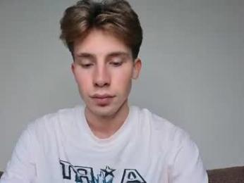 cute_brian webcam model stream image