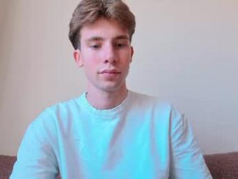 cute_brian webcam model stream image