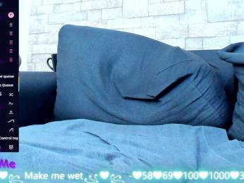 Nefirtiti webcam model stream image
