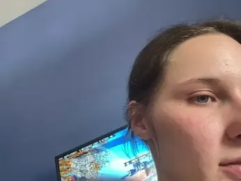 urfavgamergurl webcam model stream image