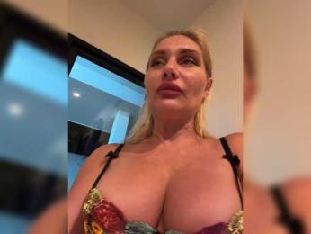 Tvoyasamka77 webcam model stream image
