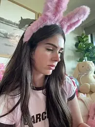 aus_queen webcam model stream image