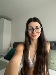 Wildberry_ webcam model stream image