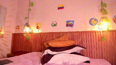 daphne_courtis webcam model stream image