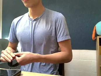 hoppyhops webcam stripchat model stream image