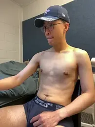 hoppyhops webcam model stream image