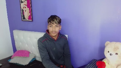 angel_foxc_ webcam model stream image