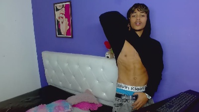angel_foxc_ webcam model stream image