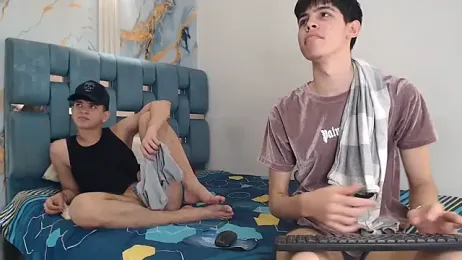 TWINKS_FRIENDS webcam model stream image