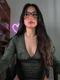 Naughty-Jessie webcam model stream image