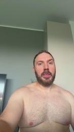 ItalianBear88 webcam model stream image