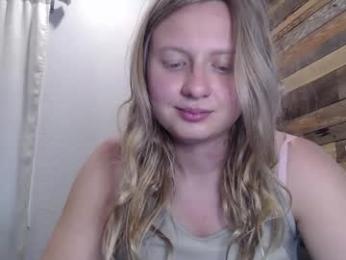 scartit webcam model stream image