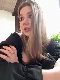 PumaShyXD webcam model stream image